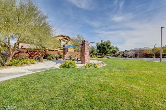 Building Photo - 5385 Bristol Bend Ct