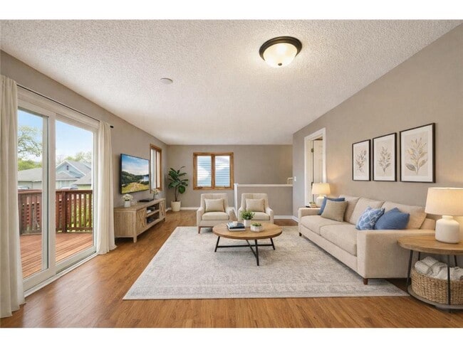 Building Photo - 5006 30th Ave S