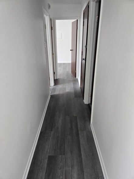 Hallway - 504 Schroeder Ave