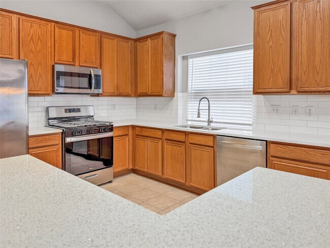 Building Photo - 3402 Pebble Beach Ln