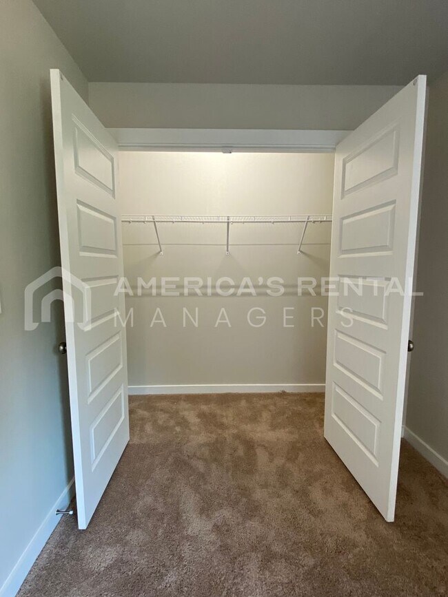 Building Photo - DEPOSIT PENDING!!! - Home for Rent in Odenville, AL! Available to View Now!