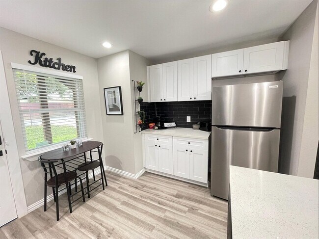 Building Photo - 4322 Alconbury Ln