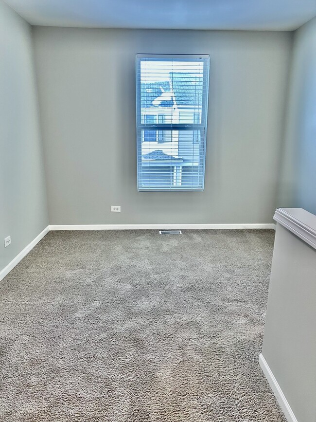 Building Photo - 2518 Anna Wy