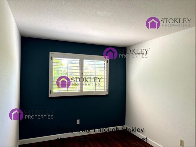 Building Photo - 141 Southwind Dr