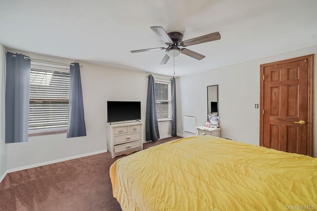 Building Photo - 44 Fourth St