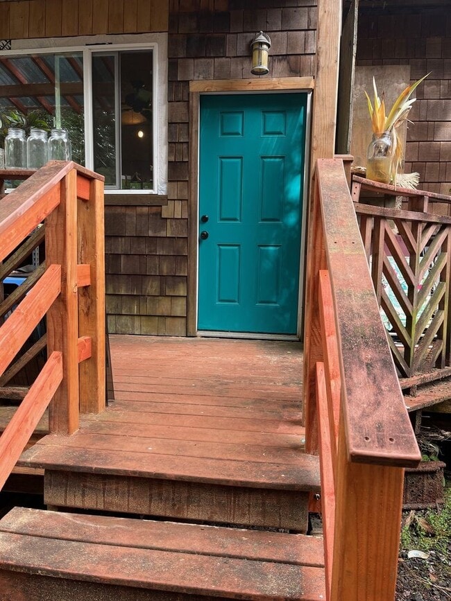 Building Photo - Flexible Rental Near Hilo – Whole House or Separate Units | Pets OK