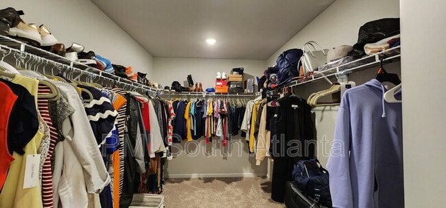 Building Photo - 7124 Timberland Trl