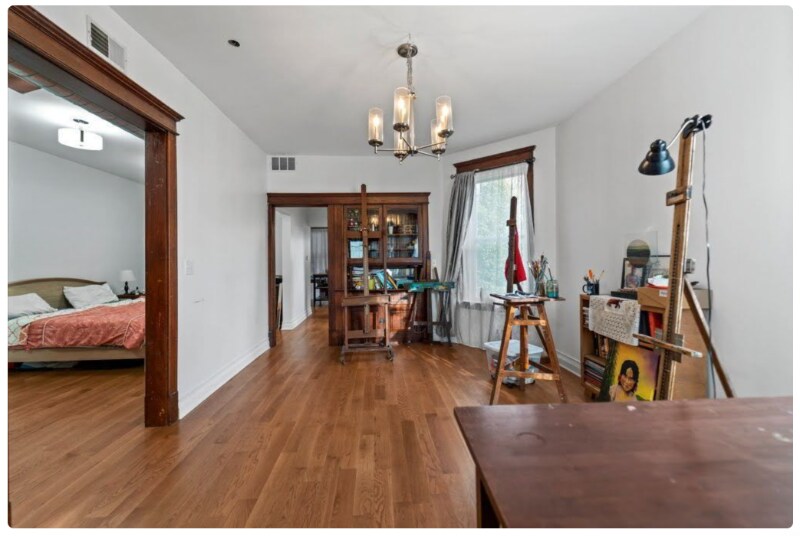 Building Photo - 1857 S California Ave