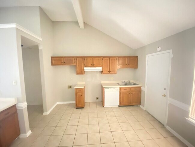 Building Photo - 5541 Oak Branch Cir - Available Now!