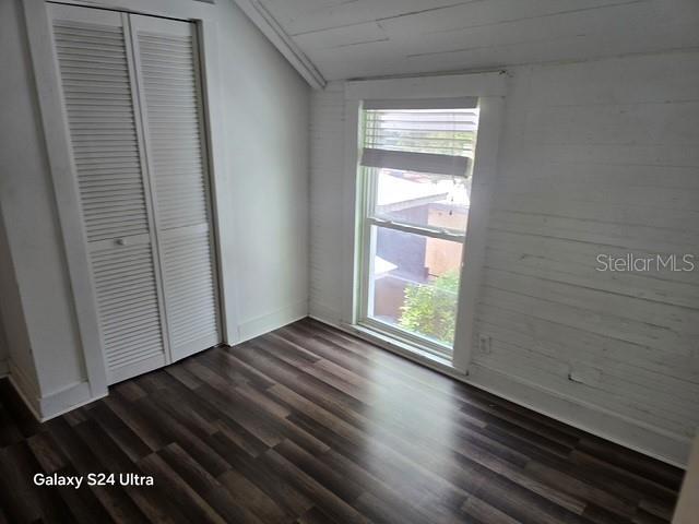 Building Photo - 7306 Earlwood Ave