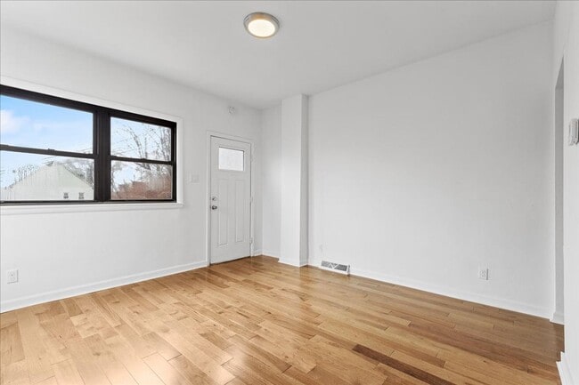 Building Photo - The B Street Flats – Modern Living in Pittsburgh’s East Side