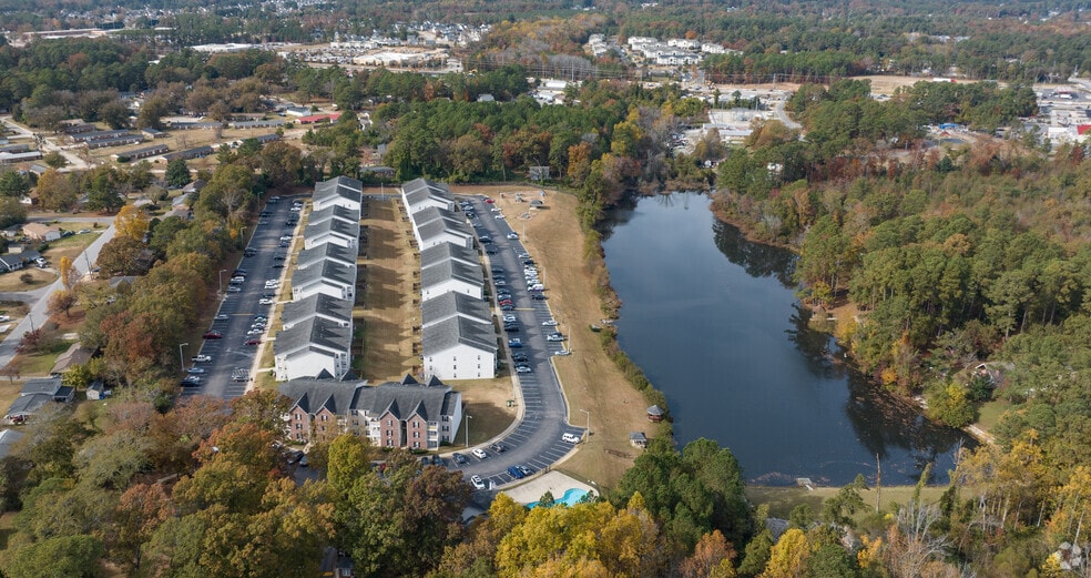 Aerial View of Community - Hidden Lake