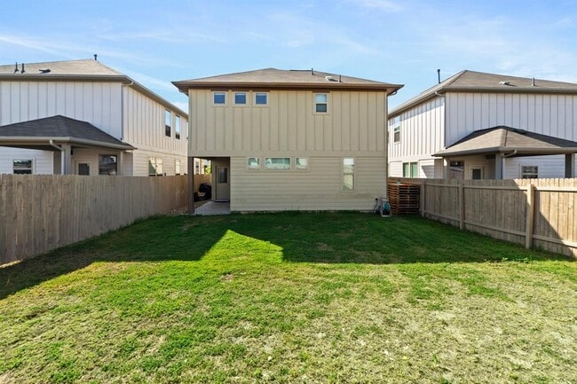 Building Photo - 159 MacArthur Dr