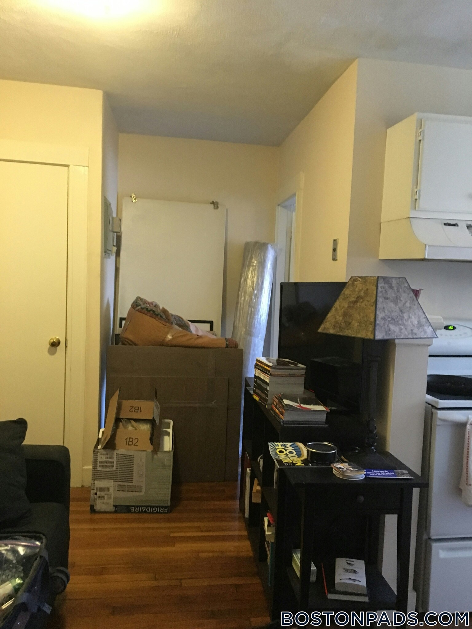 Building Photo - 402 Highland Ave