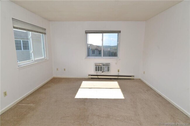 Building Photo - 140 Hamden Ave