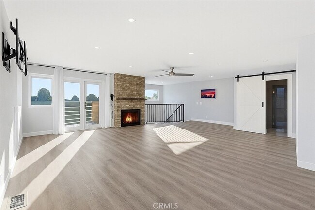 Building Photo - 33791 Mariana Dr