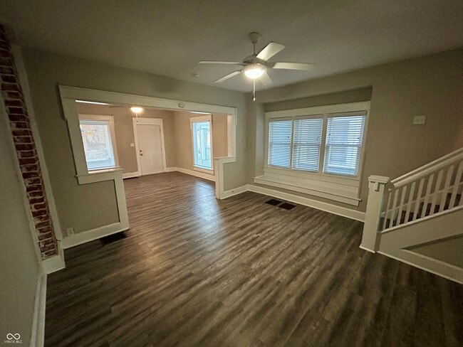 Building Photo - 1134 Lasalle St