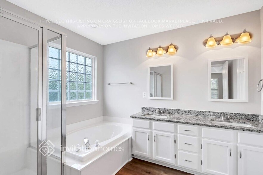 Building Photo - 10641 Partridgeberry Dr