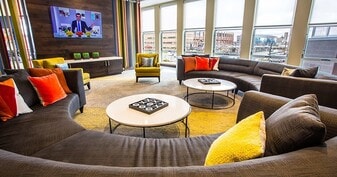 Building Photo - WaHu Apartments