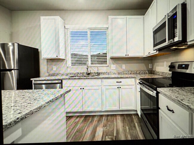 Building Photo - 21515 Sir Walter Ln