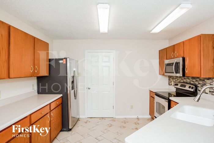 Building Photo - 12954 Old Glory Dr