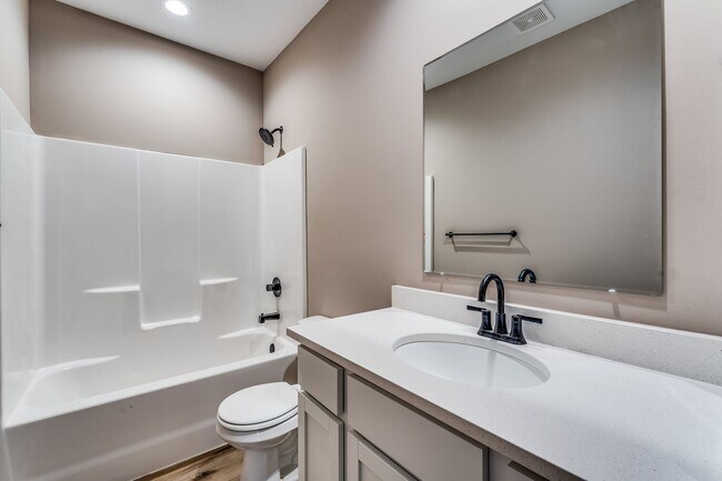 Building Photo - Northgate-Maxine Plan