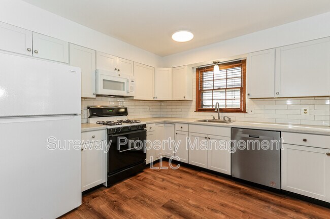 Building Photo - 513 Glenmere Ave