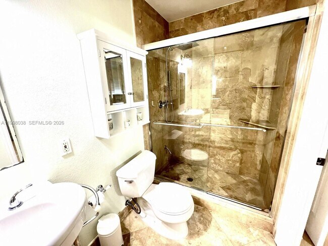 Building Photo - 1361 N Fieldlark Ln