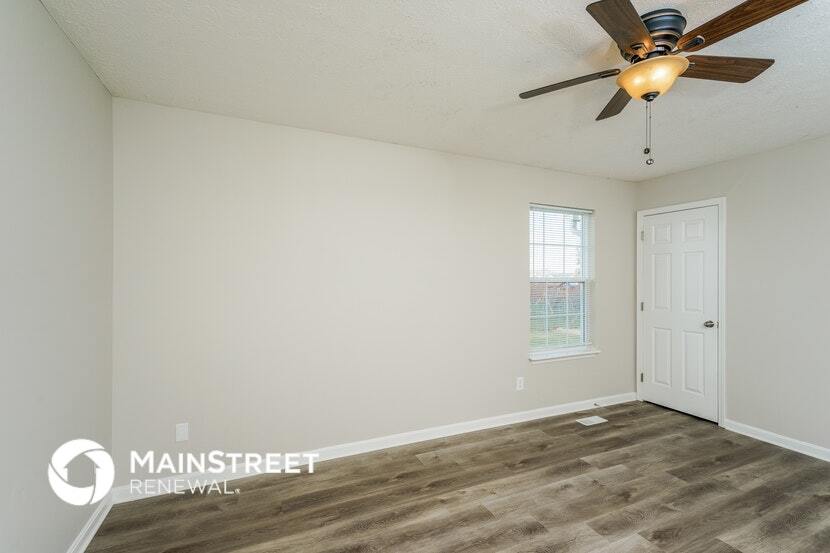 Building Photo - 651 Oak Grove Blvd