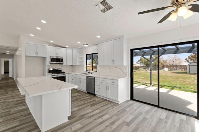 Building Photo - 7349 Jenkins Ave