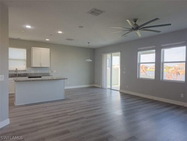 Building Photo - 3883 Cabo Rojo Dr