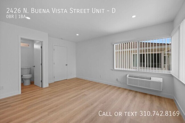 Building Photo - 2426 N Buena Vista St