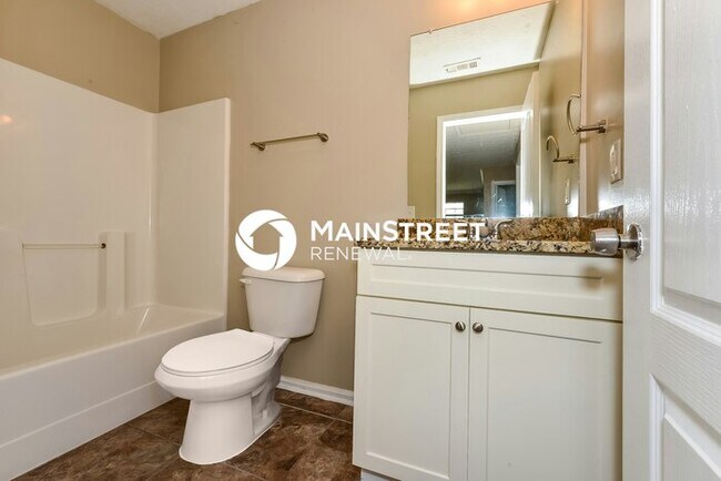Building Photo - 4 Bedroom Pet-Friendly Home in Ellenwood, GA with Main Street Renewal