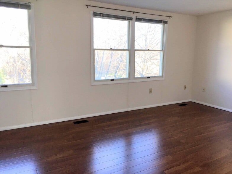 Building Photo - 19110 Partridge Wood Dr