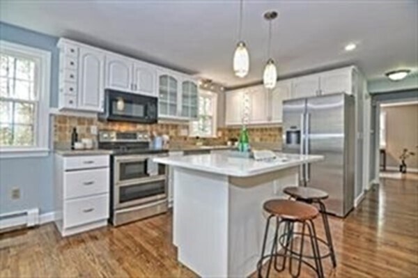 Building Photo - 16 Oak Hill Rd