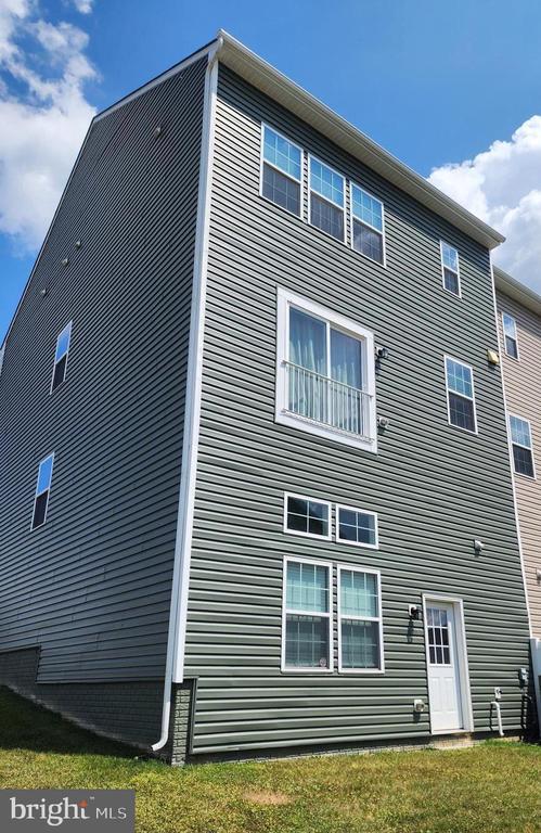 Building Photo - 12 Stafford Pl