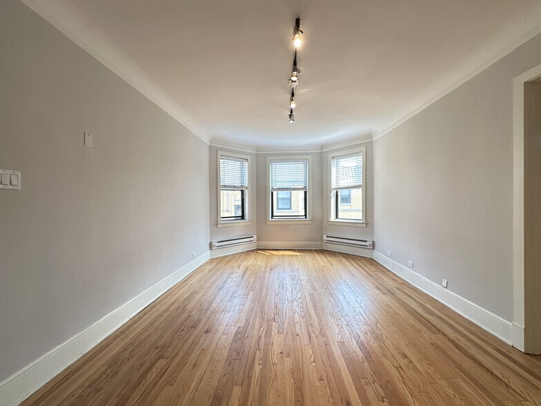 Building Photo - 2328.5 N Rockwell St
