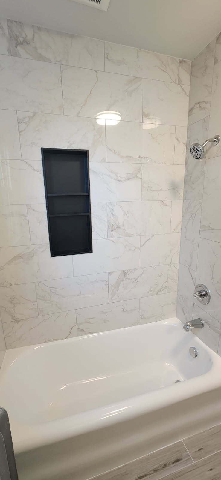 Bathroom - 425 Fountain St