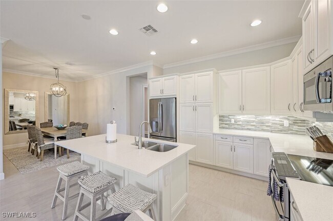 Building Photo - 5807 Haiti Dr
