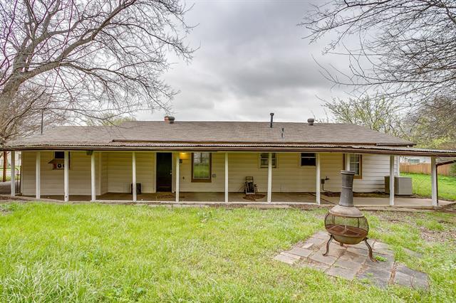 Building Photo - 109 NE Cindy Ln