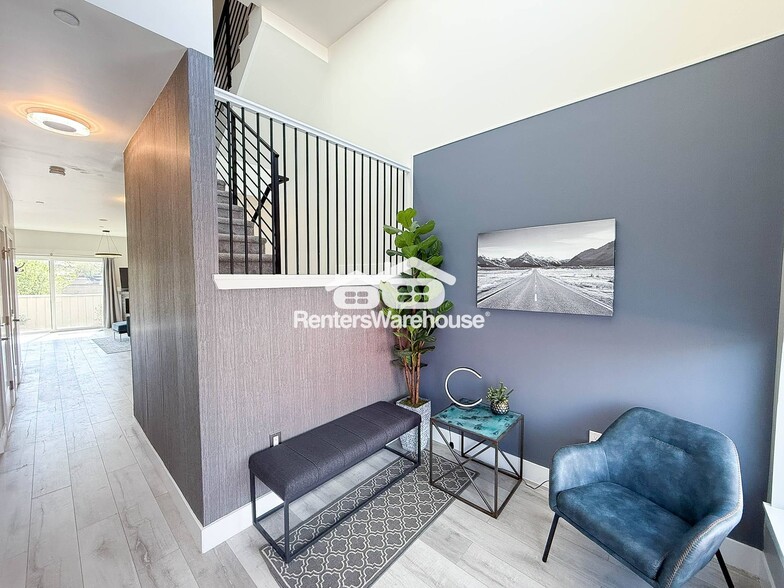 Building Photo - 3578 W 66th Ave