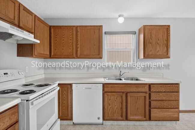 Building Photo - 6926 SW 17th St