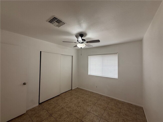 Building Photo - 2529 Simms Ave