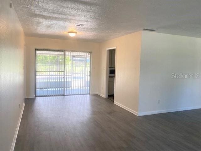 Building Photo - 2114 Winnebago Trail