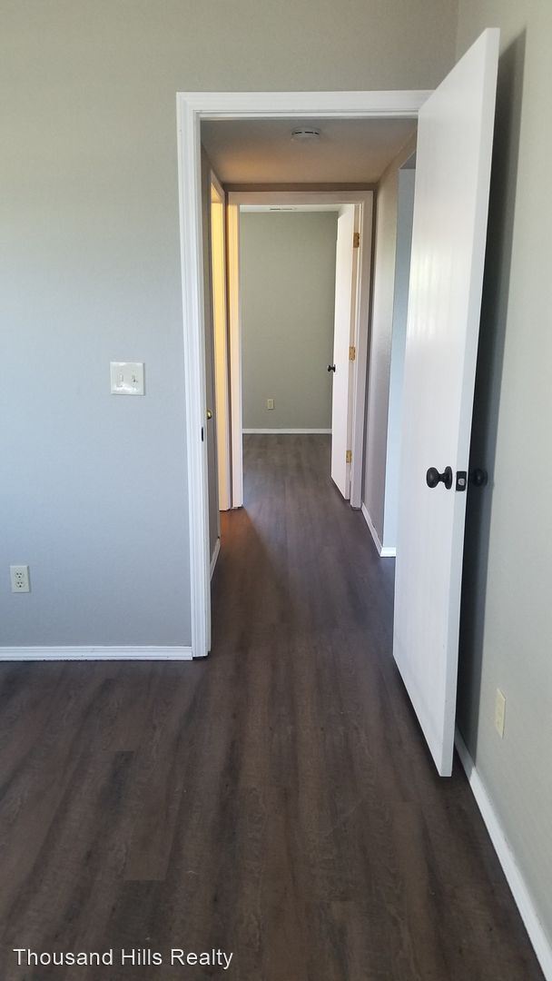 Building Photo - 2 br, 1 bath House - 1101 BIRD ROAD APT # 11