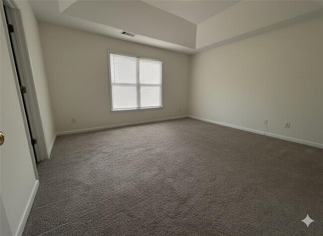 Building Photo - 2484 Morning Glory Ln NW