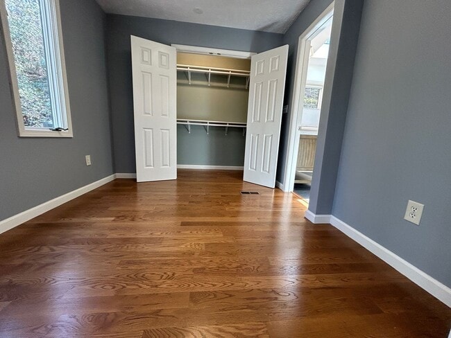 Building Photo - Central AVL - Large Custom Built Home with...