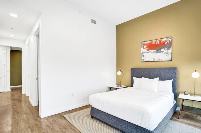 Building Photo - 1220 17th St