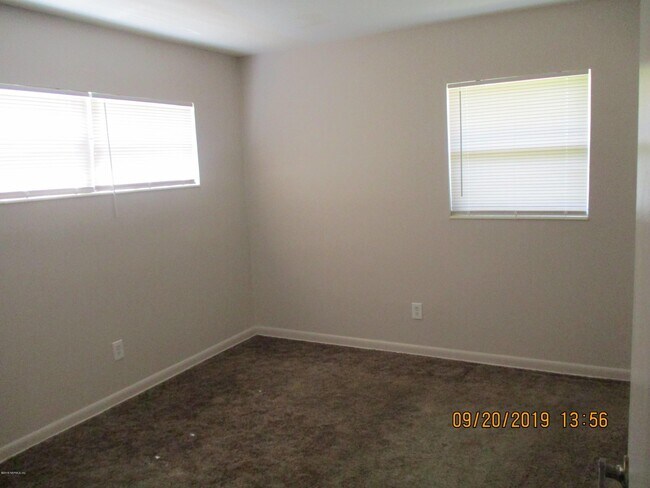 Building Photo - 7474 Centauri Rd