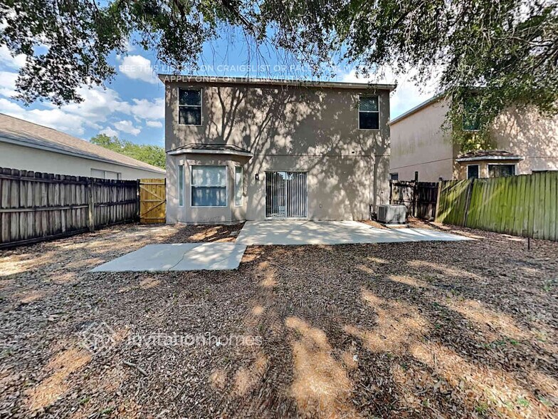 Building Photo - 8525 Quarter Horse Dr